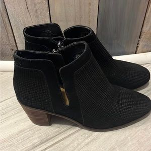 Cute leather lucky Booties